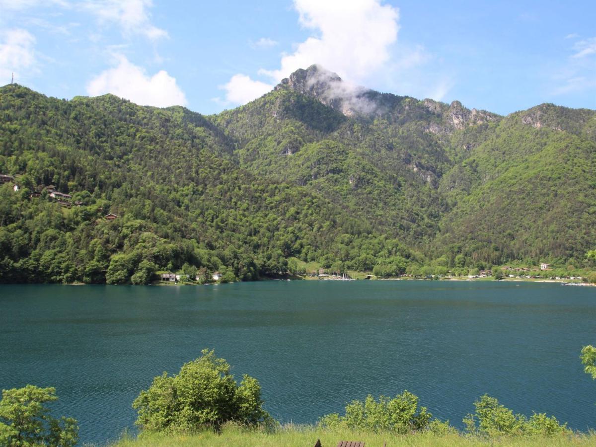 Villa Locazione Turistica Rosemarie Mezzolago Esterno foto